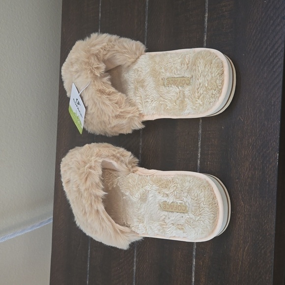 NWT Coface Cream Open Toe Slippers Size 9 - Picture 3 of 8